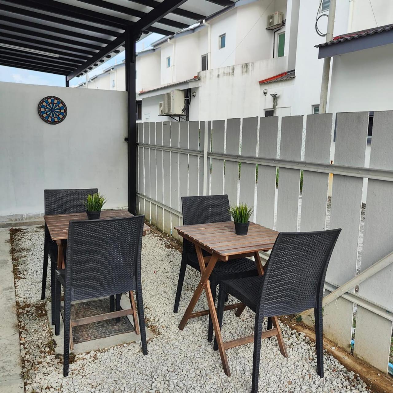 Prima Guest House - Puncak Alam Homestay Mus-Lim Friendly Bandar Puncak Alam Exteriör bild